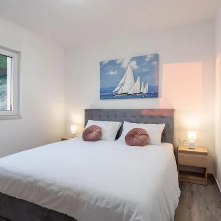 Luxury Orianna - With Views Apartman Makarska