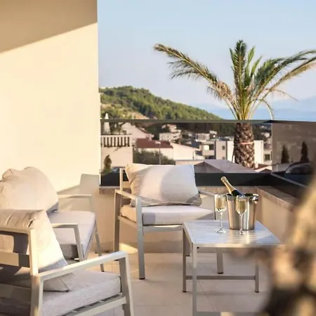 Luxury Penthouse - Views, Hot Tub & Pool Apartamento *