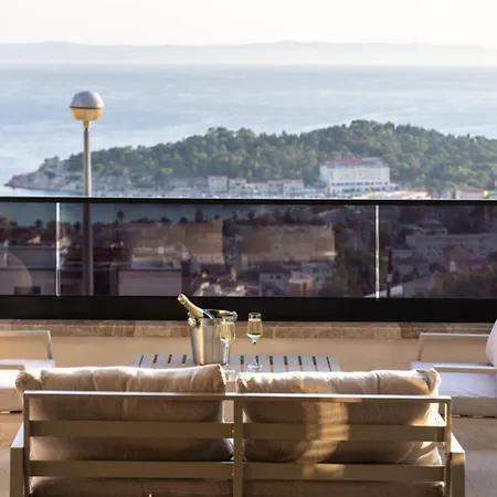Luxury Orianna - With Views